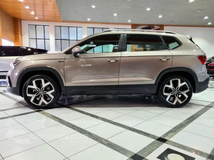 TAOS 1.4 250 TSI HIGHLINE