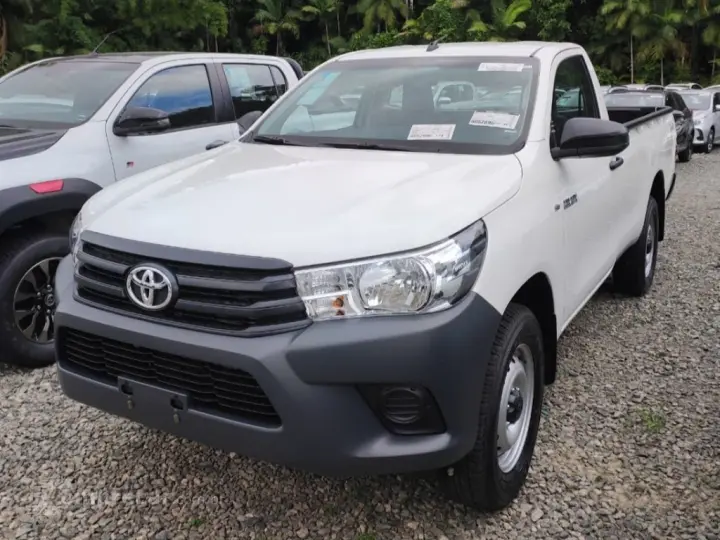 HILUX 2.8 D-4D TURBO DIESEL CS 4X4 MANUAL