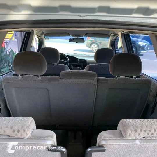 ZAFIRA 2.0 MPFI Elegance 8V