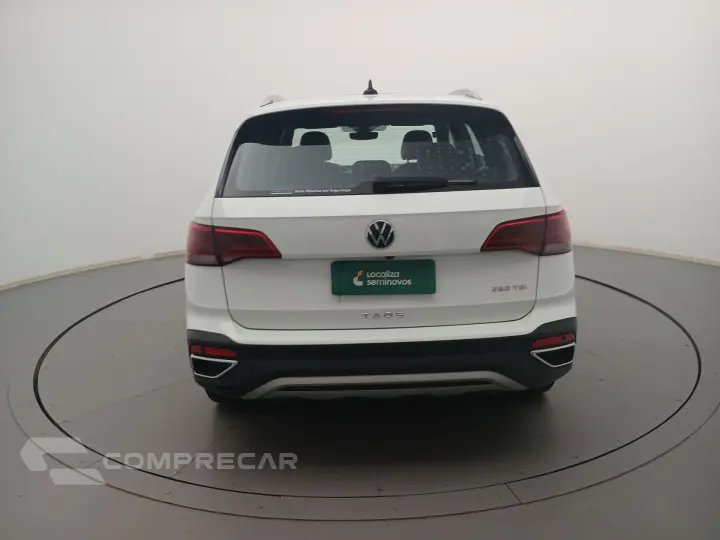 TAOS 1.4 250 TSI TOTAL FLEX HIGHLINE AUTOMÁTICO