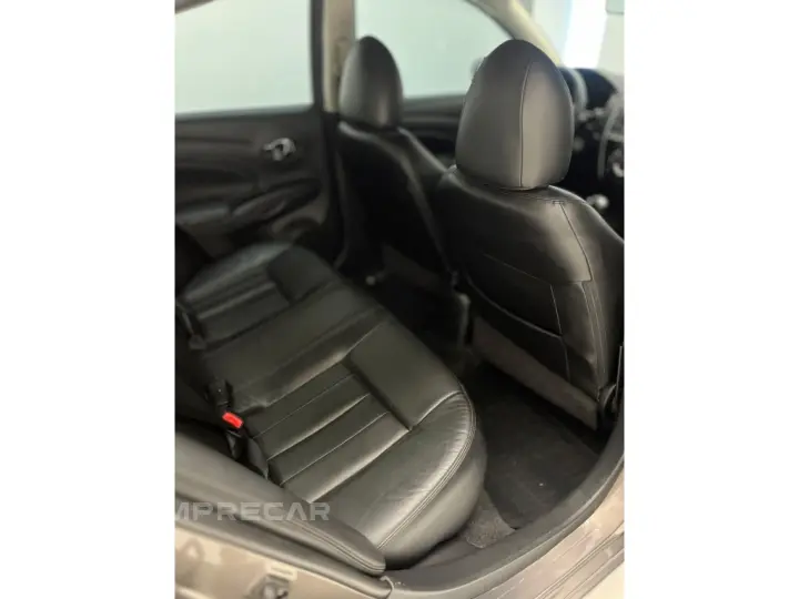 VERSA 1.6 16V FLEX UNIQUE 4P XTRONIC
