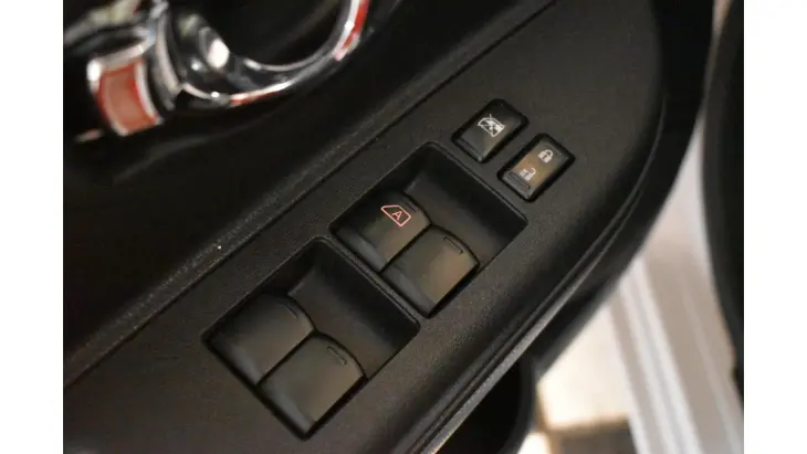 MARCH - 1.6 SV 16V 4P MANUAL