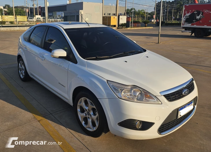 FOCUS 2.0 Titanium 16V