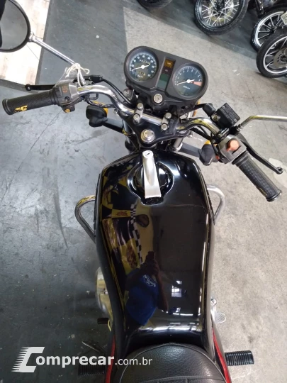 CB400