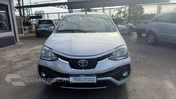 Etios Hatch 1.5 16V 4P FLEX PLATINUM AUTOMÁTICO