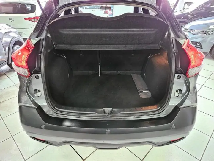 KICKS 1.6 16V SV Limited