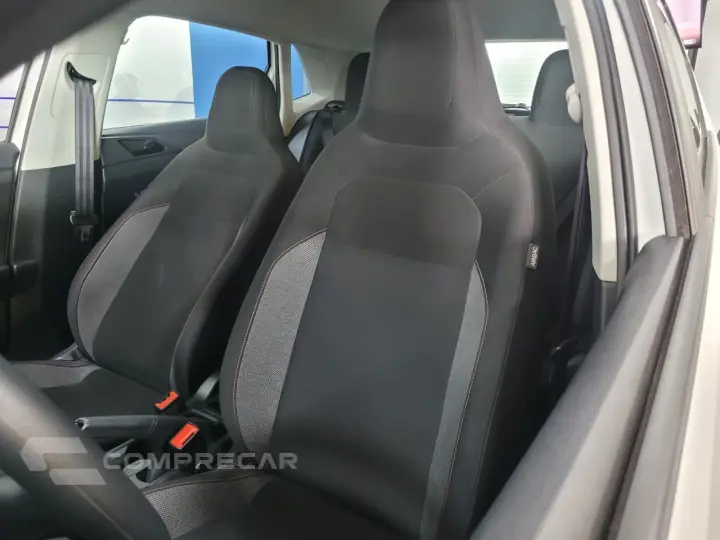 Polo Track 1.0 Flex 12V 5p