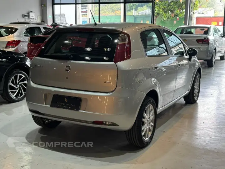 PUNTO 1.6 ESSENCE 16V FLEX 4P MANUAL