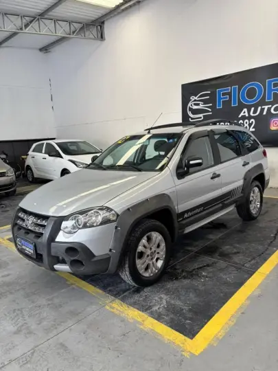 FIAT PALIO 1.8 MPI ADVENTURE LOCKER WEEKEND 8V