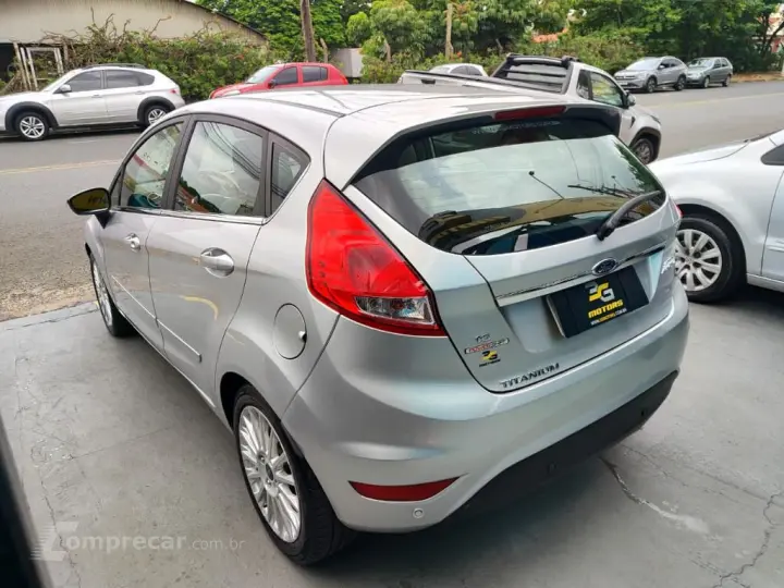 Fiesta 1.6 Titanium 16v Flex Powershift 4p