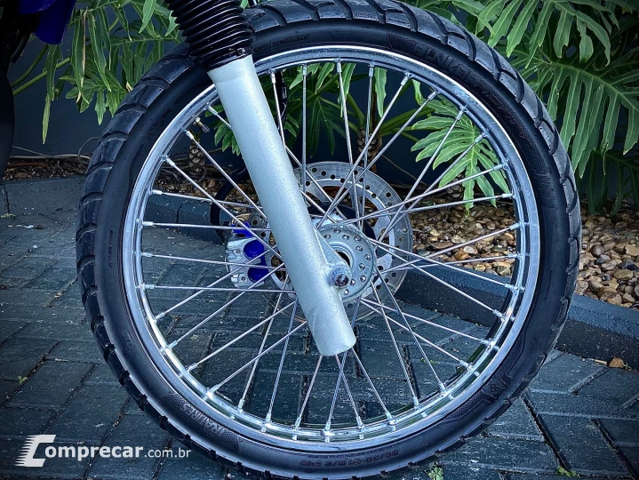 XTZ 250 LANDER