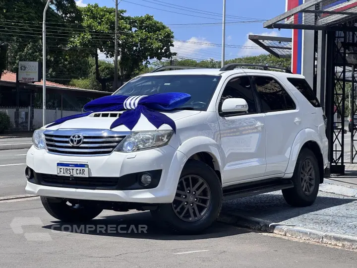 HILUX SW4 3.0 SRV 4X4 16V TURBO INTERCOOLER DIESEL 4P AUTOMÁ
