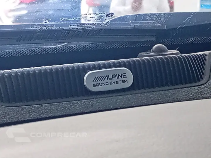 CLASSIC 5.7 V8 GASOLINA LARAMIE CD 4X4 AUTOMÁTICO
