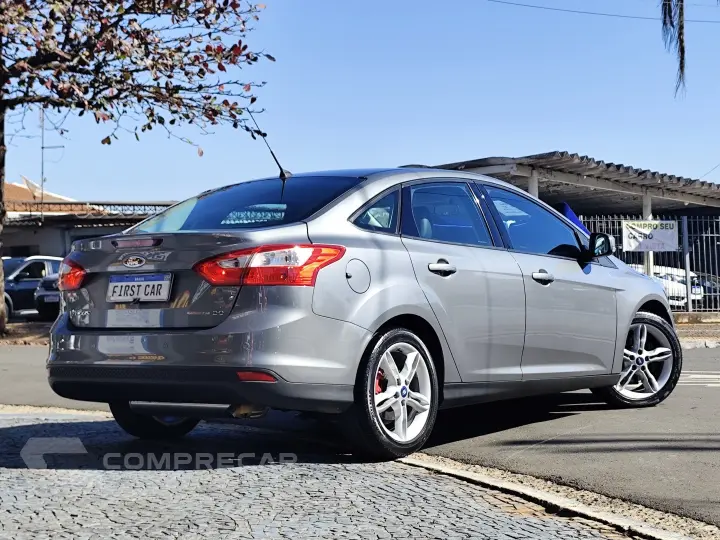 FOCUS 2.0 SE SEDAN 16V FLEX 4P AUTOMÁTICO
