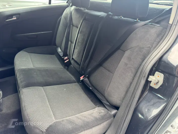 VECTRA 2.0 MPFI GT Hatch 8V