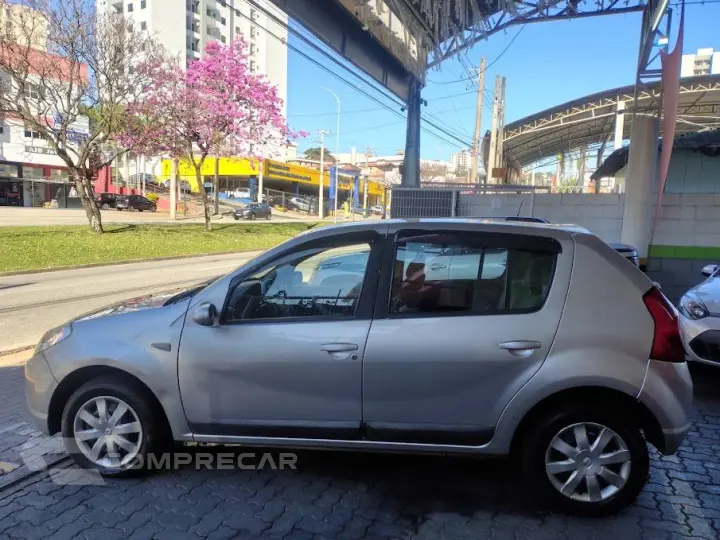 SANDERO 1.6 PRIVILEGE 16V