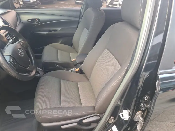 YARIS 1.5 16V FLEX XL MULTIDRIVE