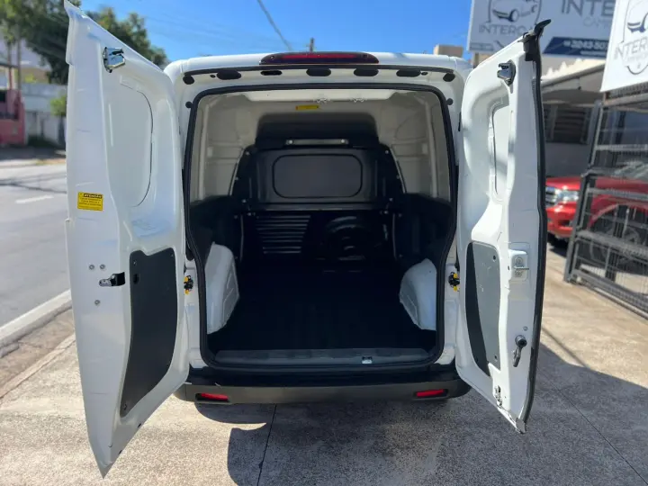 FIORINO 1.4 MPI Furgão Endurance 8V