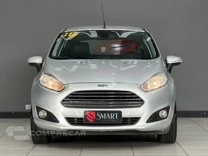 FIESTA 1.6 TITANIUM HATCH 16V FLEX 4P POWERSHIFT