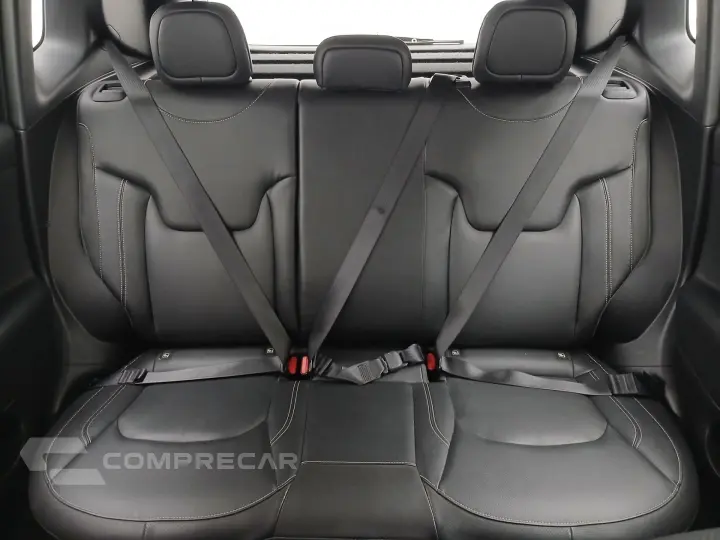 RENEGADE 1.3 T270 TURBO FLEX LONGITUDE AT6