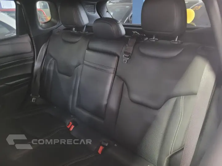 COMPASS S T270 1.3 TB 4x2 Flex Aut.