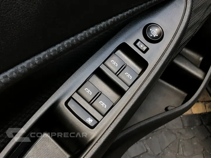 Onix 1.0 Flex Lt Manual