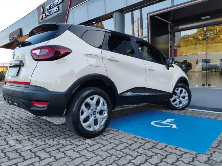 CAPTUR 1.6 16V SCE Life