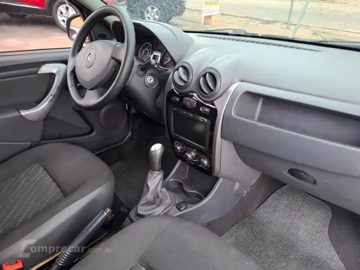 Logan 1.0 Authentique 16V Flex 4P Manual