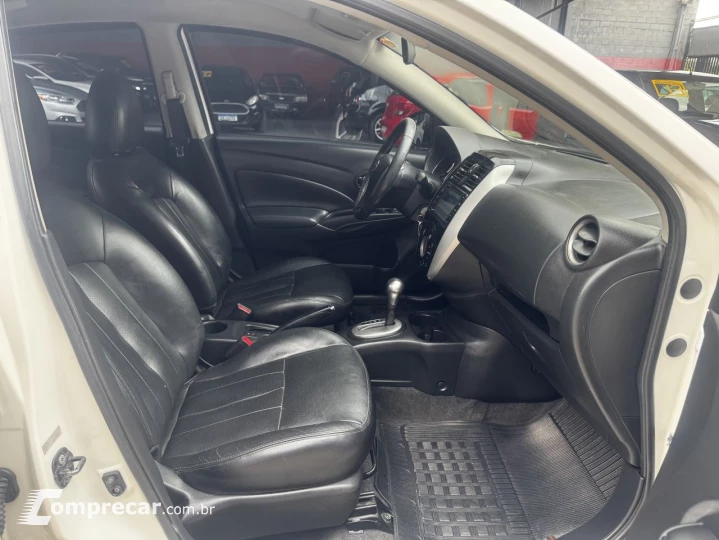Versa Sedan 1.6 16V 4P SL FLEX XTRONIC AUTOMÁTICO CVT