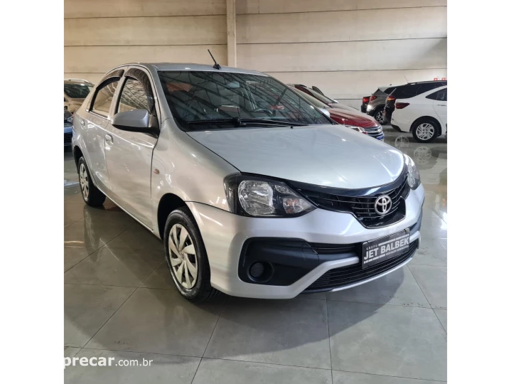 ETIOS 1.5 X PLUS SEDAN 16V FLEX 4P AUTOMÁTICO