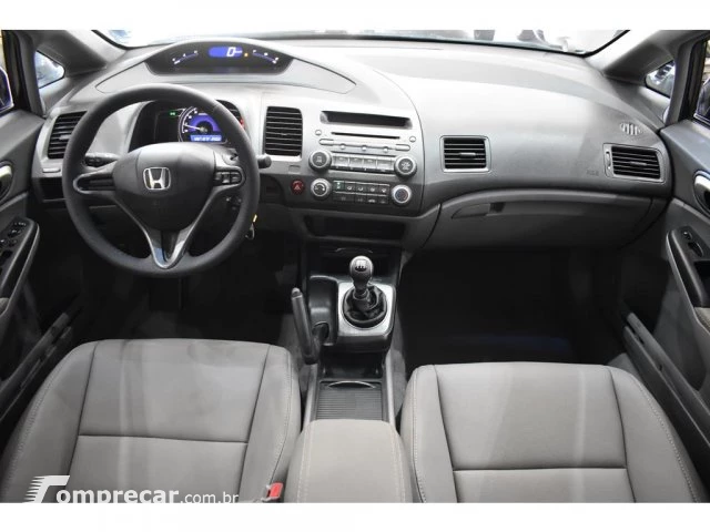 CIVIC - 1.8 LXS 16V 4P MANUAL
