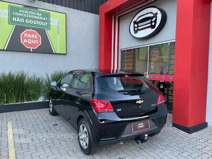 ONIX 1.4 MPFI LT 8V FLEX 4P AUTOMÁTICO