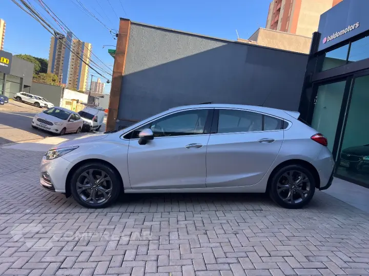 CRUZE Sport LTZ 1.4 16V TB Flex 5p Aut.