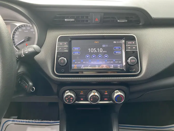 KICKS Active 1.6 16V Flex Aut.