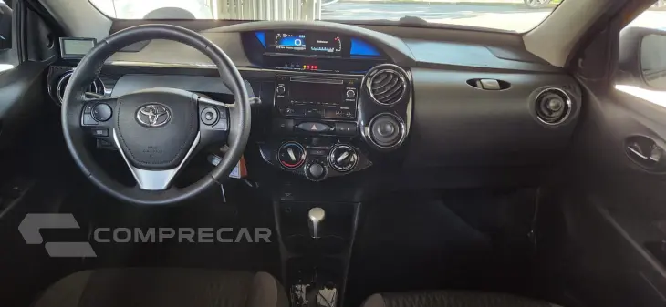 ETIOS 1.5 XS Sedan 16V