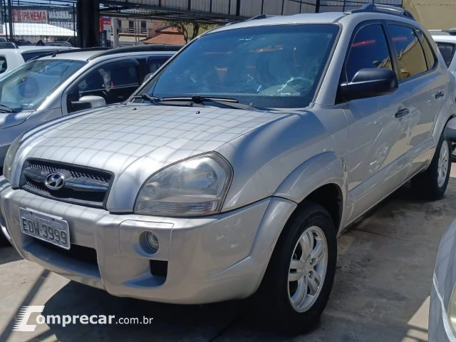 TUCSON - 2.0 MPFI GL 16V 142CV 2WD 4P AUTOMÁTICO