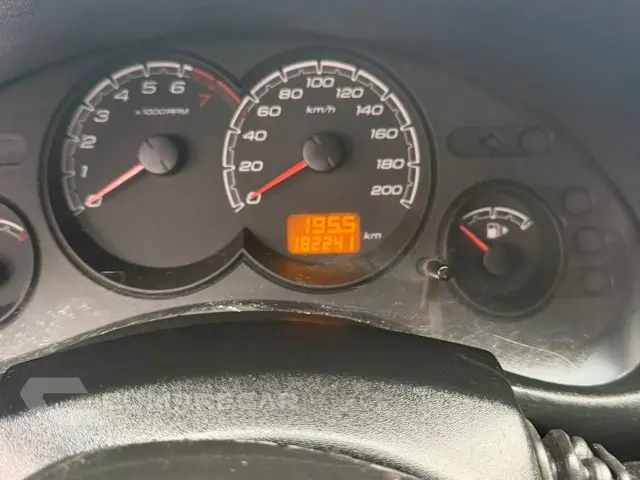 CLASSIC - 1.0 MPFI LS 8V 4P MANUAL