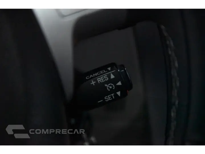 COROLLA 2.0 ALTIS 16V FLEX 4P AUTOMÁTICO