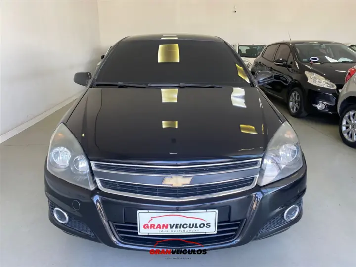 VECTRA 2.0 MPFI GT HATCH 8V FLEX 4P MANUAL