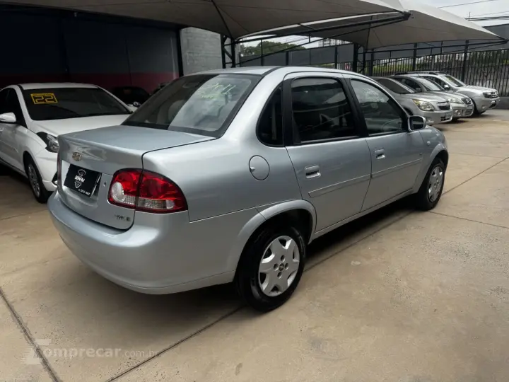 Classic Sedan 1.0 4P VHCE FLEX LS