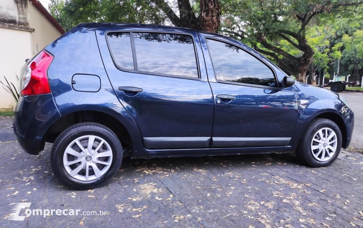 SANDERO 1.6 Authentique 8V