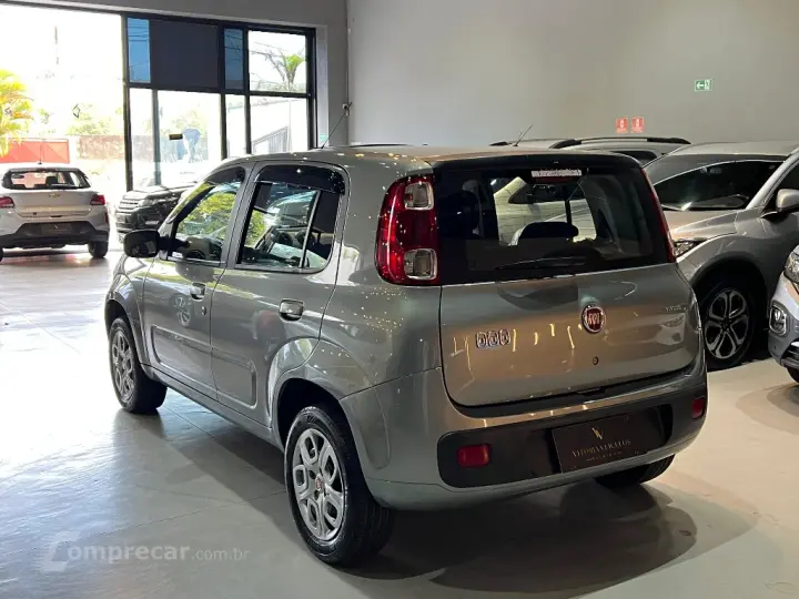 UNO 1.0 EVO VIVACE 8V FLEX 4P MANUAL