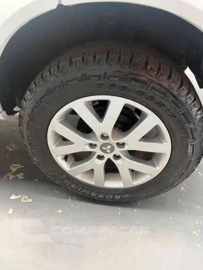 Pajero TR4 2.0 16V 4P FLEX AUTOMÁTICO