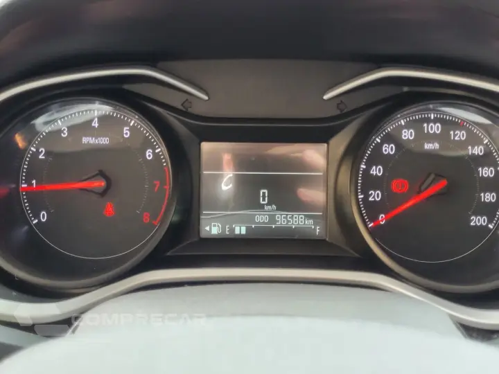 ONIX SEDAN Plus LT 1.0 12V Flex 4p Mec.