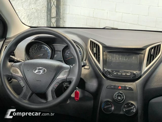 HB20S - 1.6 COMFORT PLUS 16V 4P AUTOMÁTICO