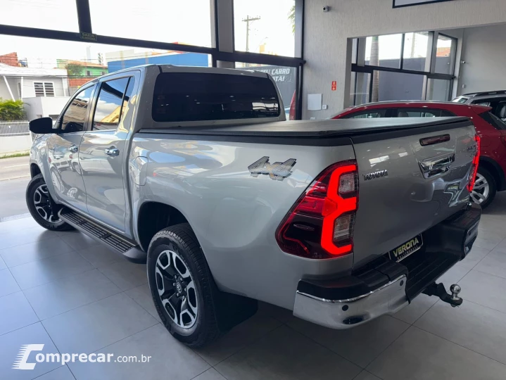 Hilux CD SRX 2.8