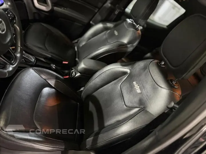 TORO 2.0 16V Turbo Ultra 4WD