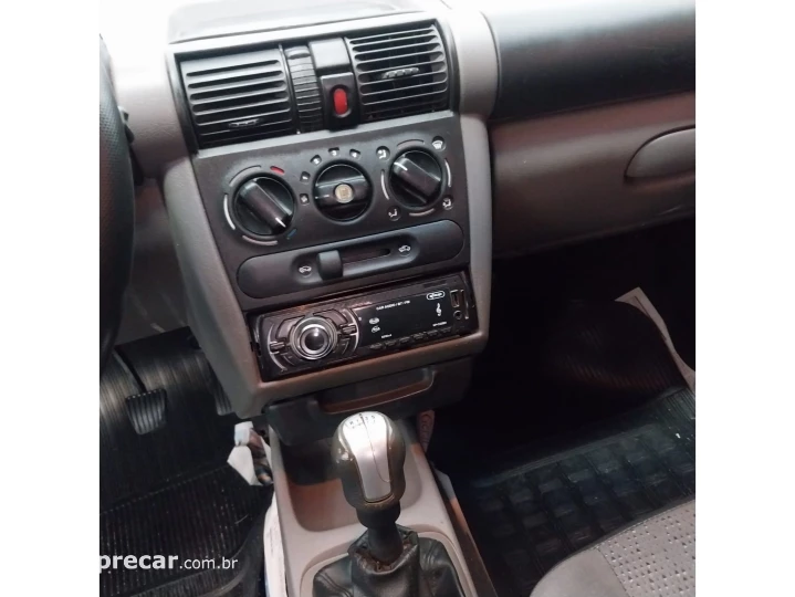 CLASSIC 1.0 MPFI LS 8V FLEX 4P MANUAL