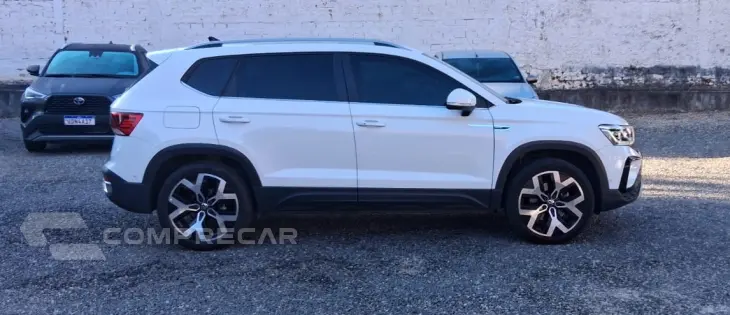 TAOS 1.4 250 TSI Highline