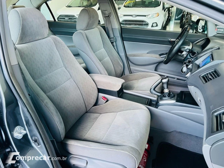 CIVIC 1.8 LXL 16V FLEX 4P MANUAL